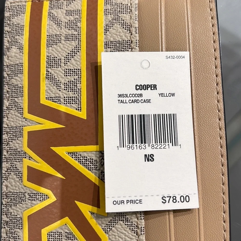 MICHAEL KORS MENS Cooper Graphic Logo Tall Card Case 36S3LCOD2B COLOR: Yellow